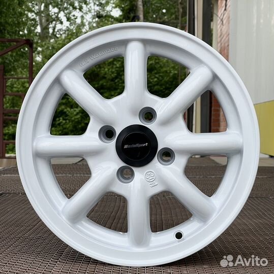 Белые Диски Watanabe 2629-CS202 R14 J5,5 ET40 4x10