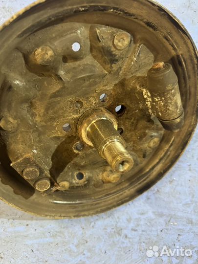 Задний тормозной пыльник volkswagen polo хэтчбек