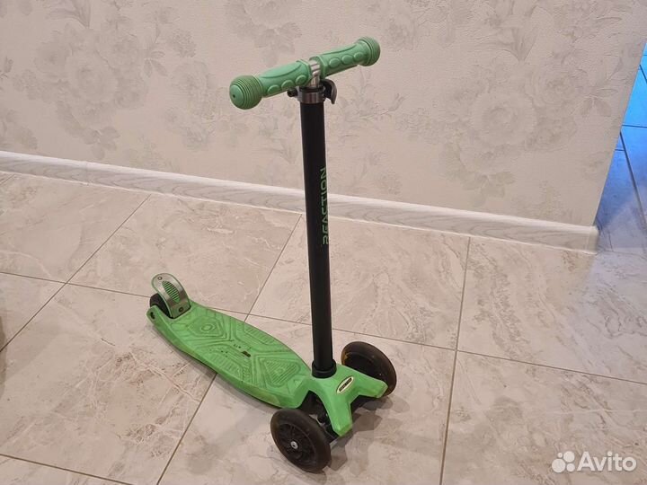 Самокат детский трехколесный бу