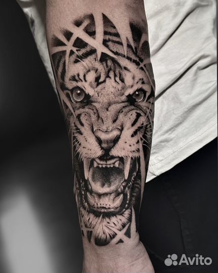 Тату мастер