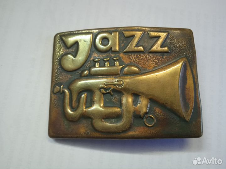 Пряжка Jazz