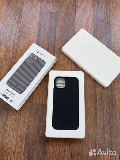 Чехол Pitaka Slim Magnetic для iPhone 14