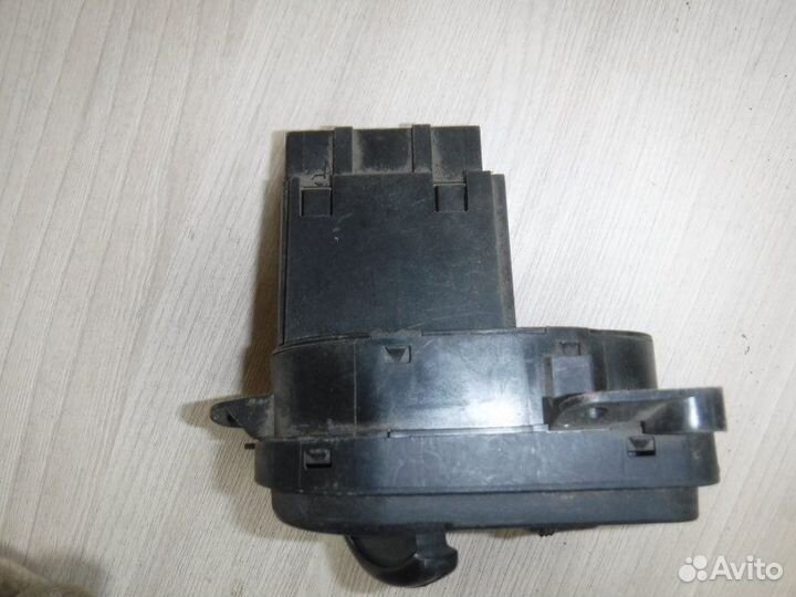 Переключатель света Ford Fusion fyjb 2005