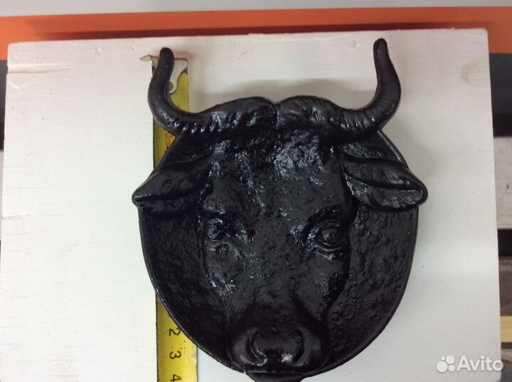 Чугунные изделия- пепельница Бык, Дед и репка счлз