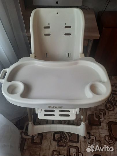 Стульчик для кормления pituso
