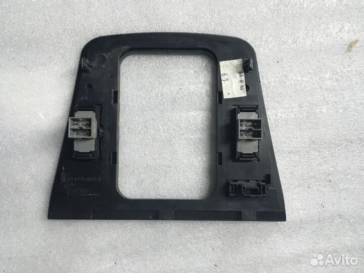 Панель стеклоподъемников Mercedes A1706800536