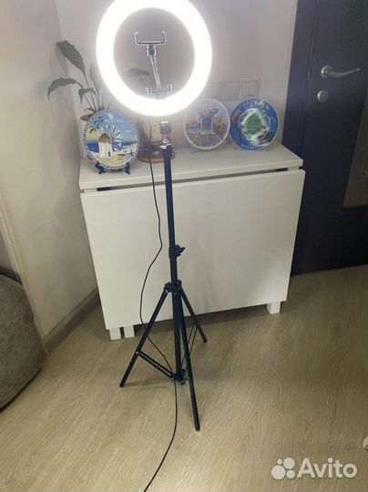 Продам кольцевую селфи лампу