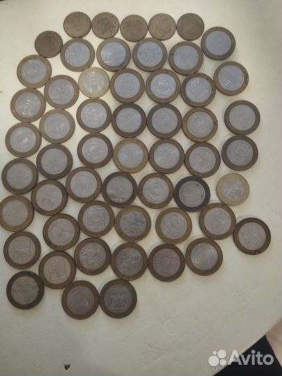 Юбилейные монеты