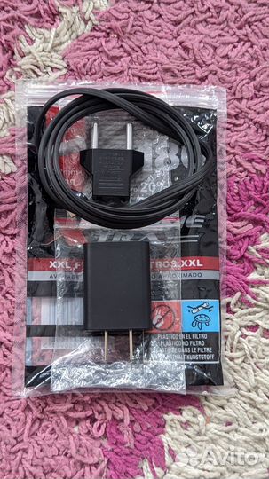 З/У чёрное и белое для Android/iPhone (10W)