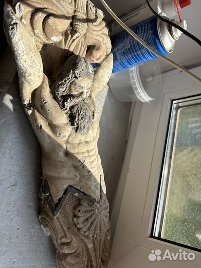 Барельеф Зевса