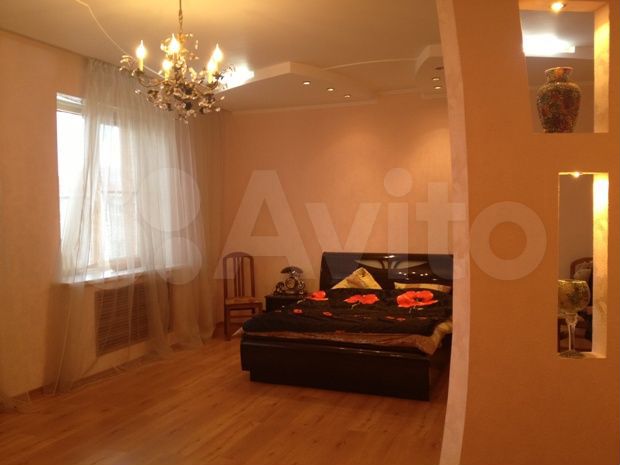 Коттедж 310 м² на участке 9 сот.