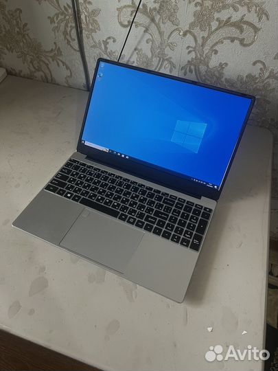 Ультратонкий ноутбук