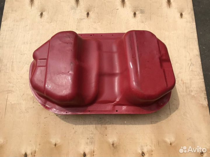 Топливный бак Mitsubishi Outlander американец