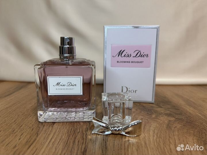 Духи Miss Dior Blooming Bouquet