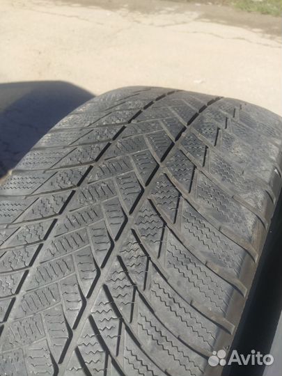 Bridgestone Blizzak LM-001 275/45 R20 110V