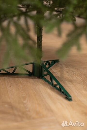 Новогодняя ёлка литая 