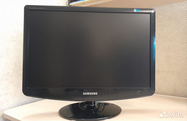 Монитор Samsung SyncMaster 2032BW