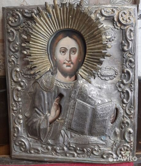 Старинные иконы. Спас в окладе