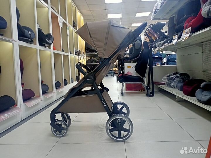 Коляска прогулочная Luxmom Libra Beige Black