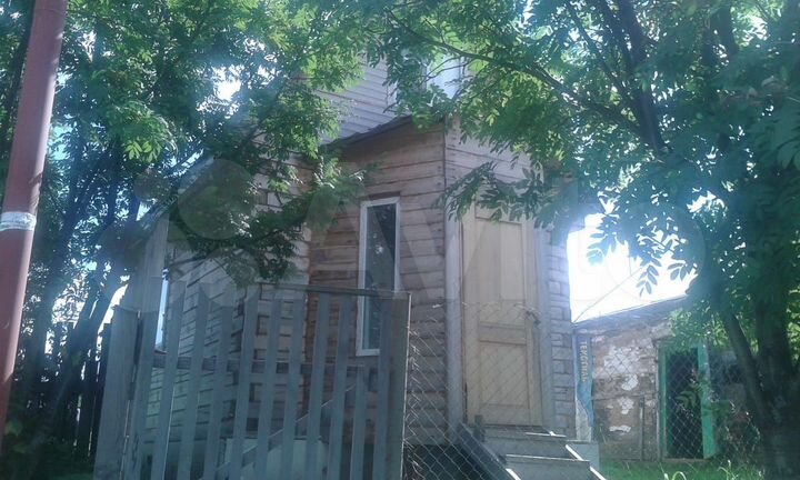 Дом 35 м² на участке 11 сот.