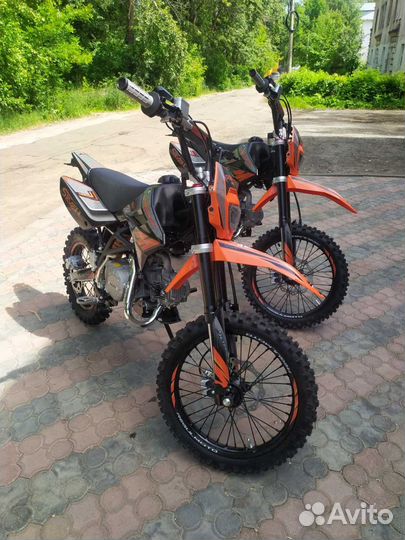 Питбайк Regulmoto Seven PRO 17/14 2023