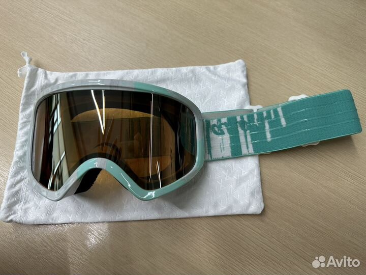 Горнолыжная маска Anon женская