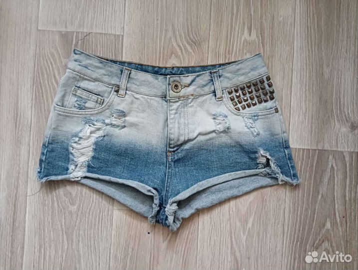 Шорты женские