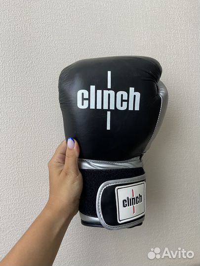 Боксерские перчатки clinch everlast ultimatum 16oz