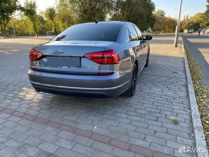 Volkswagen Passat 1.8 AMT, 2015, битый, 93 000 км