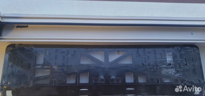 Рамка для регистрационного номера автомобиля