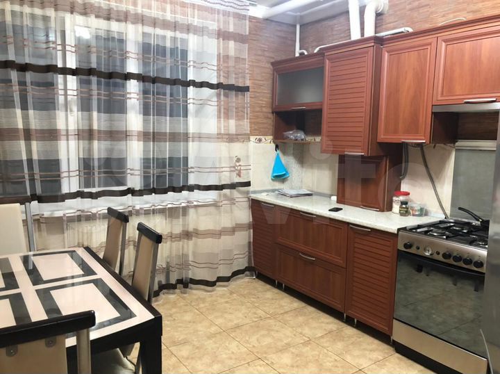 1-к. квартира, 54 м², 4/6 эт.