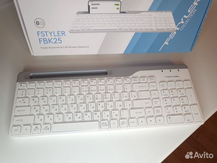 Беспроводная клавиатура A4tech Fstyler FBK25