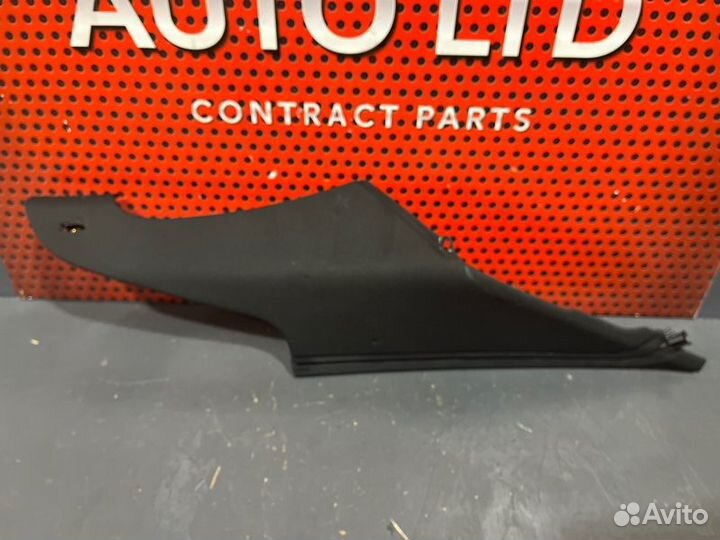 Обшивка стойки задней левой Mercedes-Benz S-Class