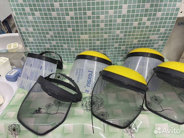 Защитная маска для лица siat