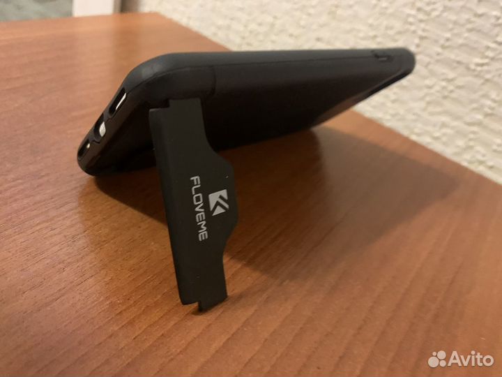 Продам чехлы на iPhone