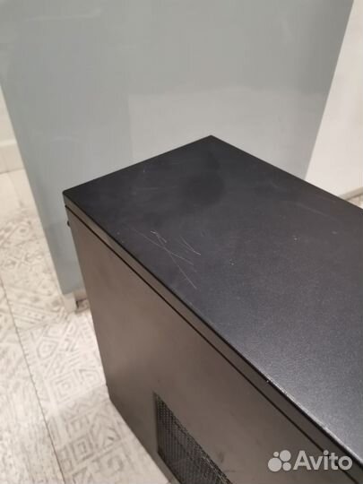 Корпус для компьютера с дисководом