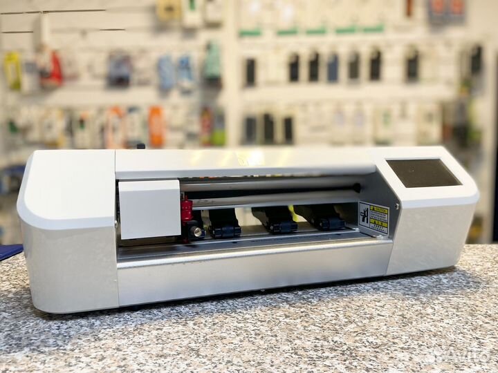 Плоттер для гидрогелевой пленки