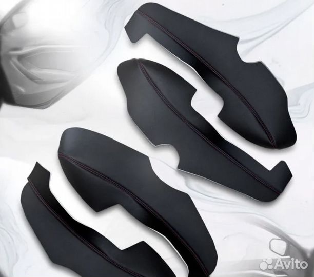 Обшивки дверных подлокотников