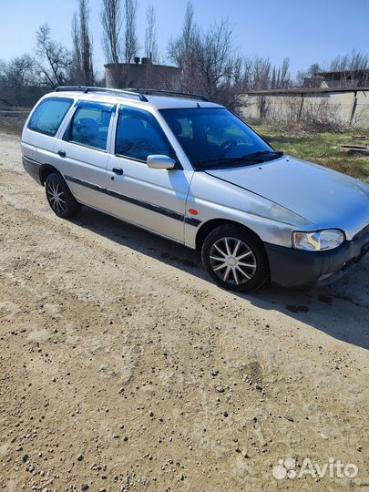 В разборе Ford escort 1998г. 1.8 TD diesel механик