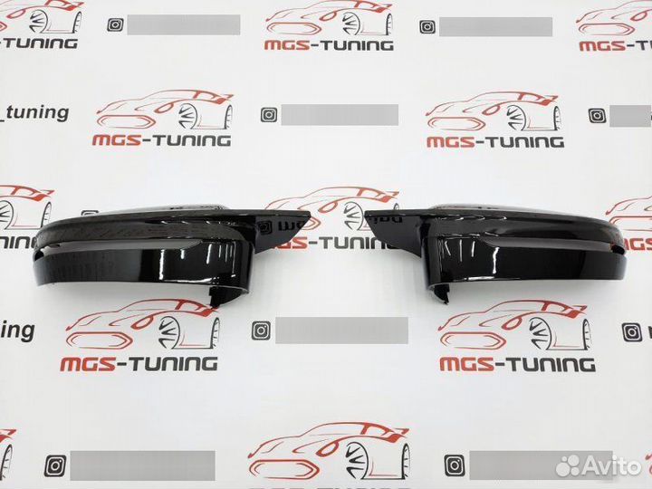 Крышки зеркал стиль G82 на BMW 4 G22 черные