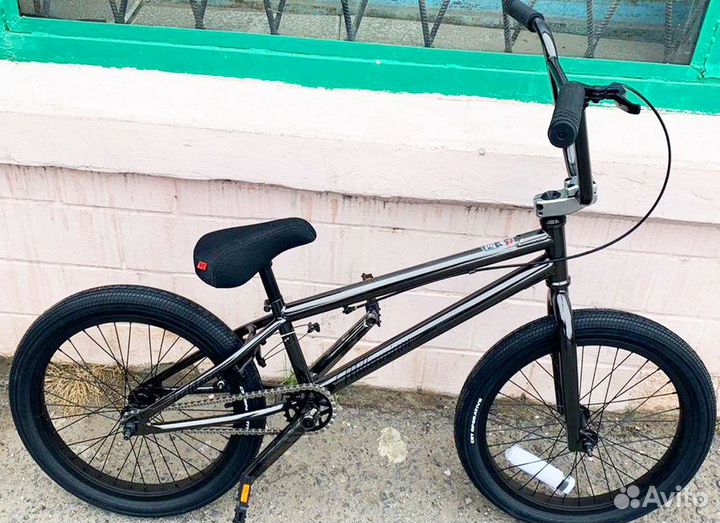 BMX велосипед трюковой. Новый