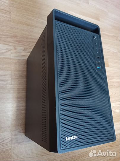 Корпус для пк Aerocool cs-109