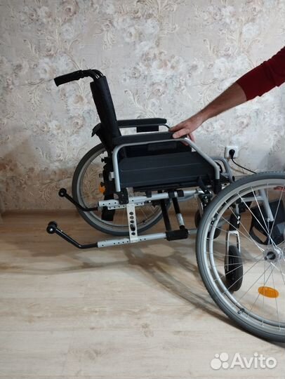 Продаю инвалидную коляску Ortonica Life