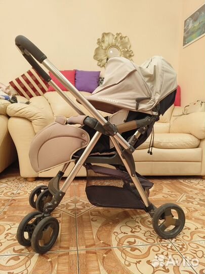 Прогулочная коляска Combi
