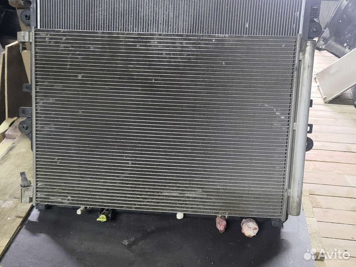Радиатор кондиционера Mercedes W205, W213