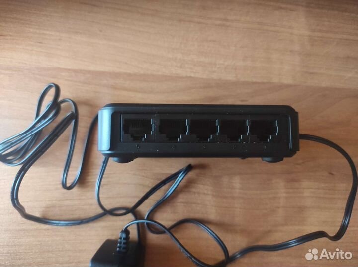 D-link Des-1005A коммутатор/свитч 5 портов