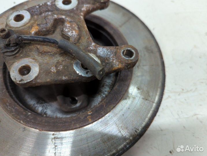 Ступица (кулак, цапфа) левая задняя Citroen Berlingo 2012, 2015