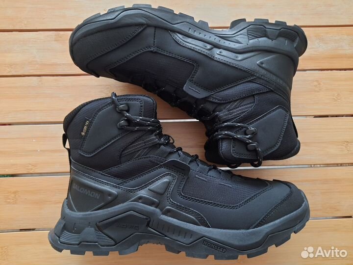 Треккинговые ботинки Salomon