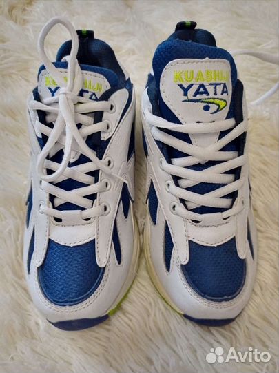 Кроссовки для девочки 23 размер новые
