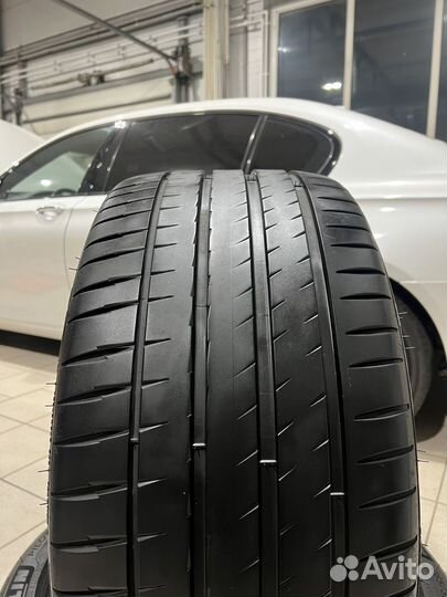 Michelin Pilot Sport 4 S 285/35 R20